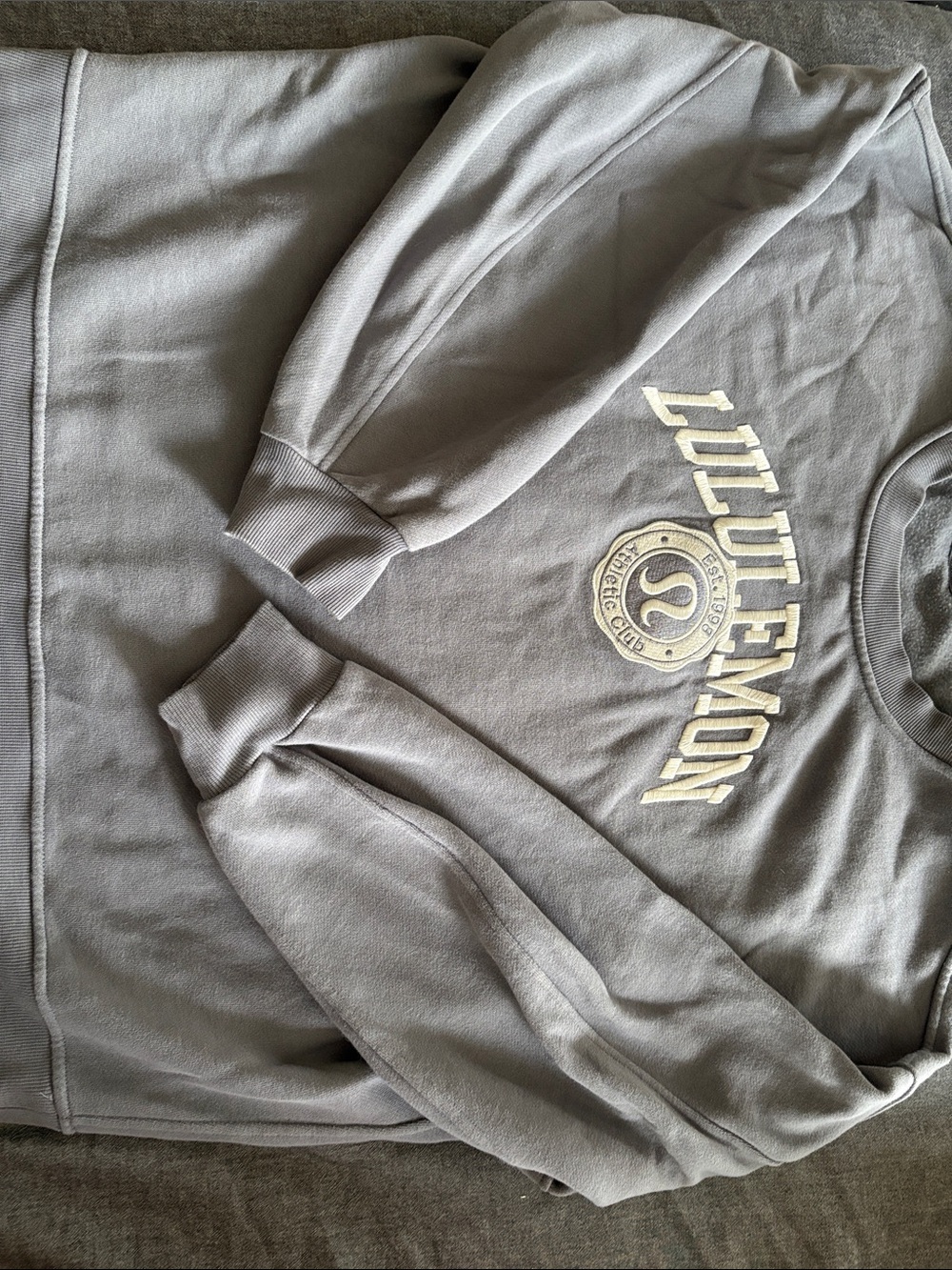 lululemon athletica  Light Gray Crewneck Sweatshirt -size large